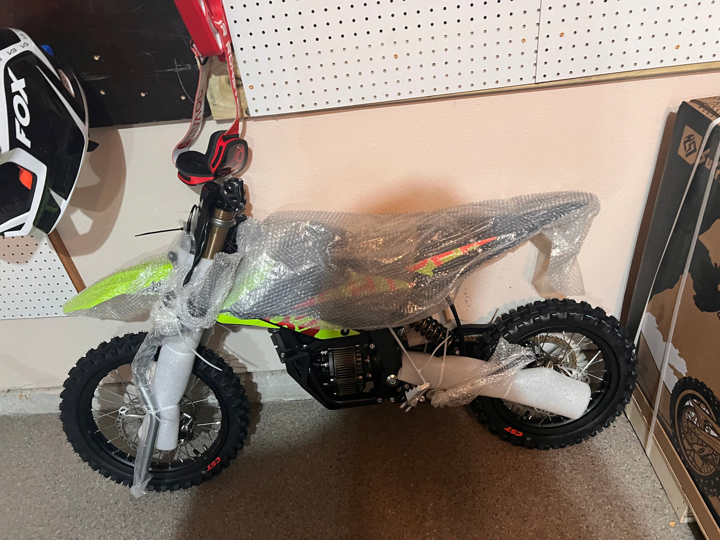 2025 SURRON HYPER BEE